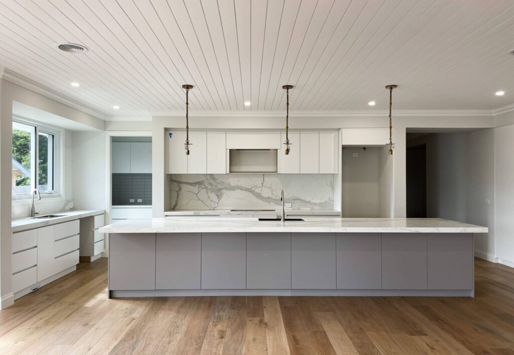 How to Incorporate Natural Woods into Luxury Interior Designs