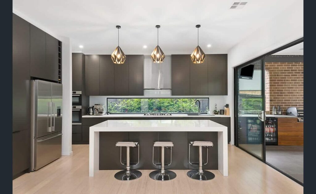 kitchen cabinets trend 2023